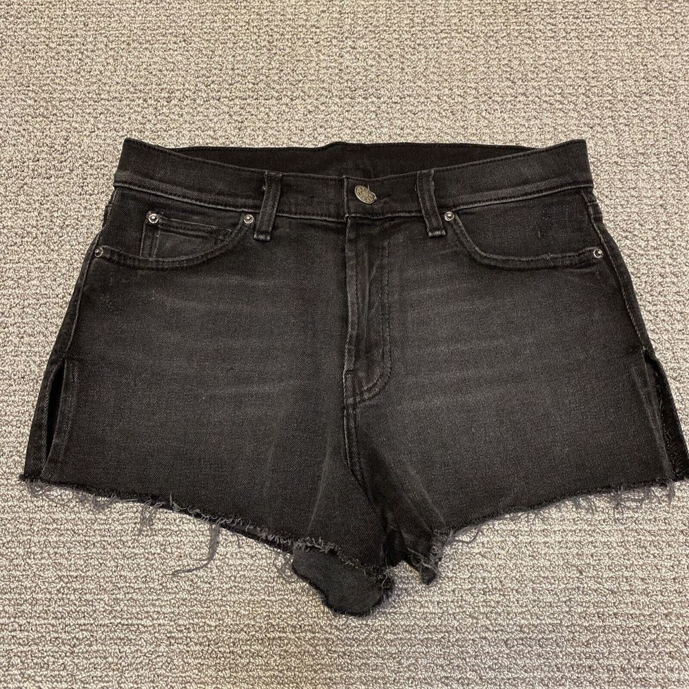 Urban Outfitters BGD Shorts Womens 29 Tom Girl Mid Rise Black Side Slit Cut Off